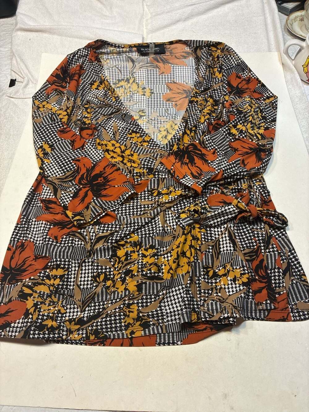 Black Label by Evan-Picone Floral and Houndstooth Wrap Tie Front Blouse Size XL